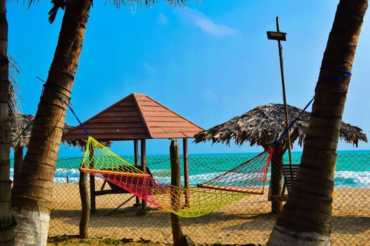 Mithra Paradise Beach Hotel Nilaveli Esterno foto