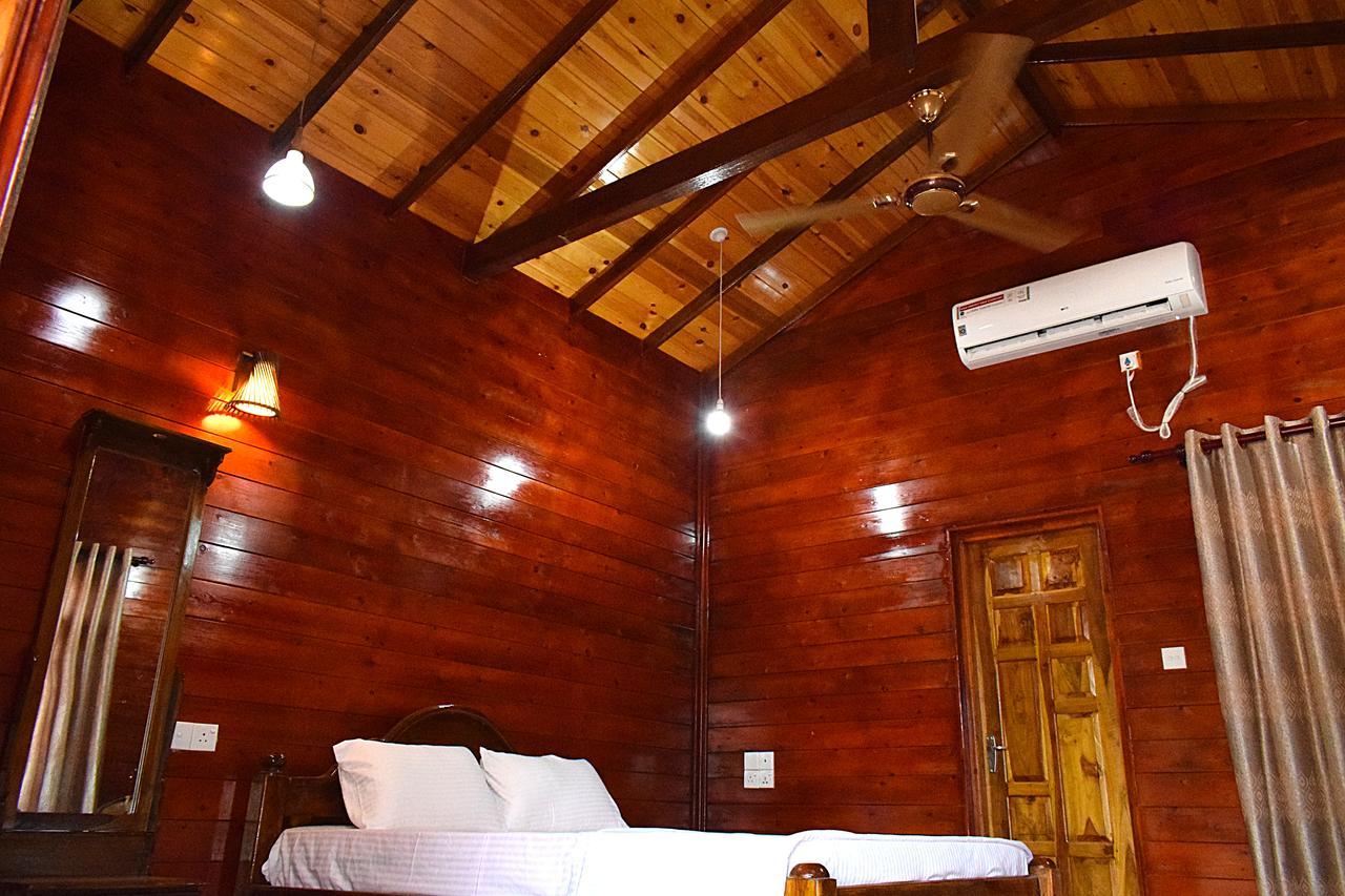 Mithra Paradise Beach Hotel Nilaveli Esterno foto